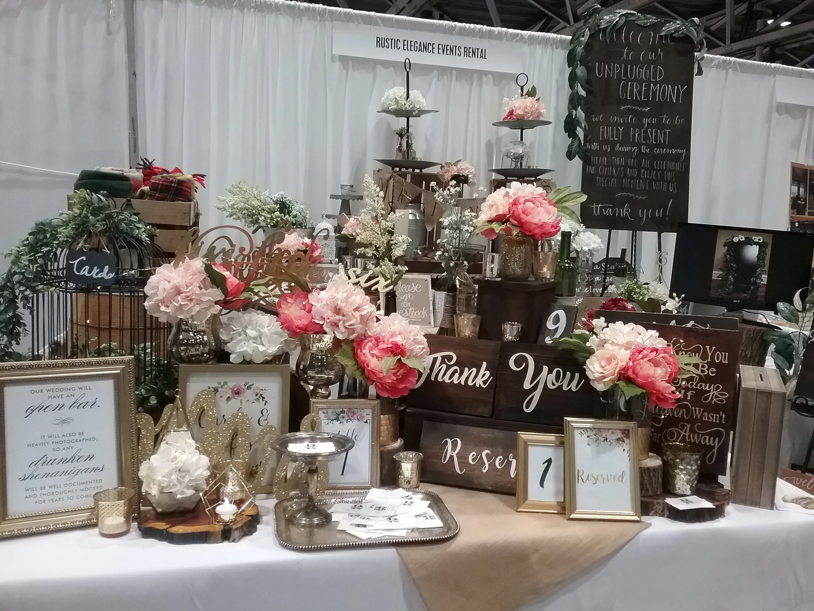 Strathmere is one of the most beautiful wedding venues in ottawa. Rustic Elegance Event Rental | Decor - Kansas City, MO