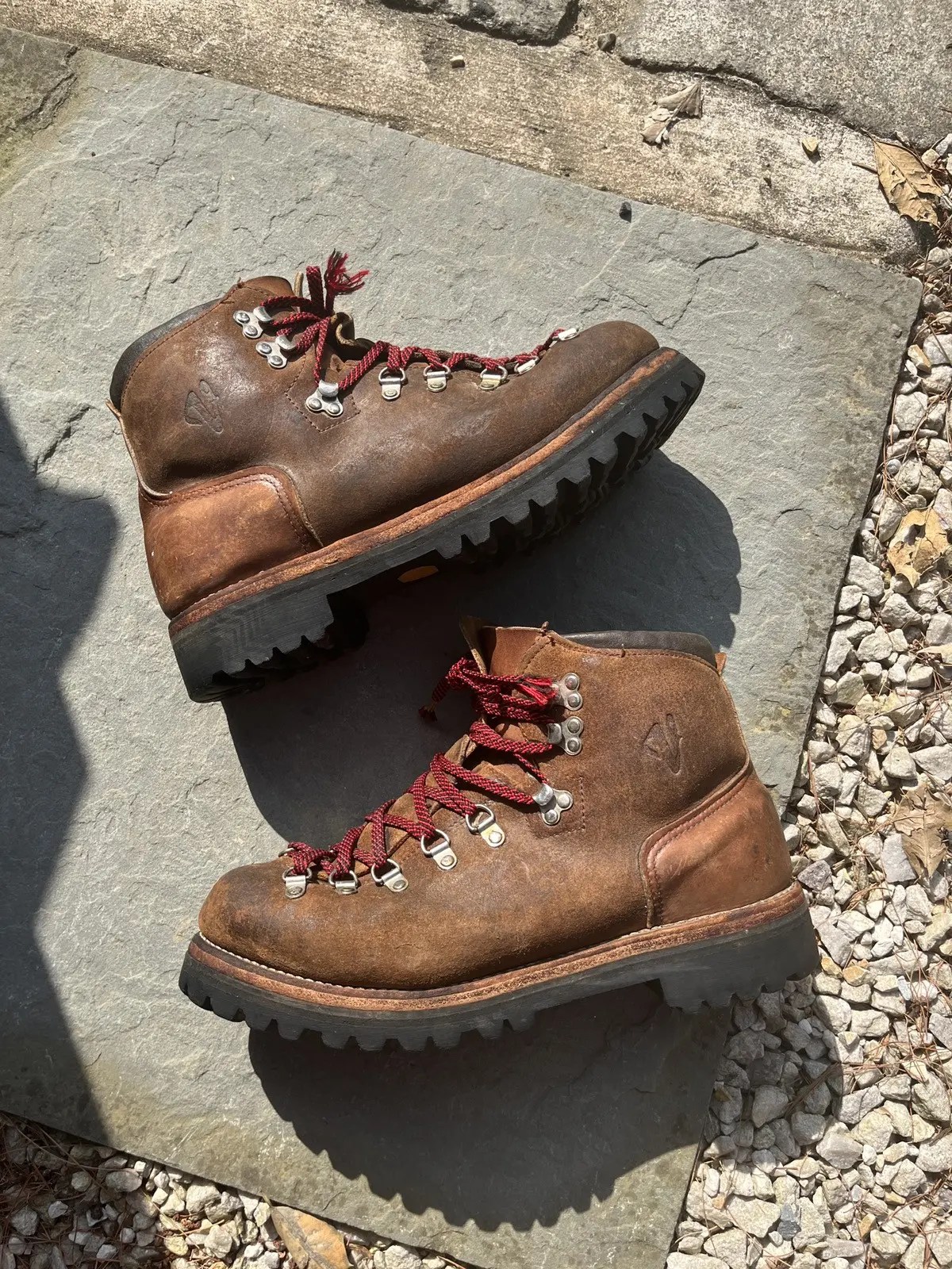 Vintage Vintage italian vasque hiking boots vibram sole Grailed