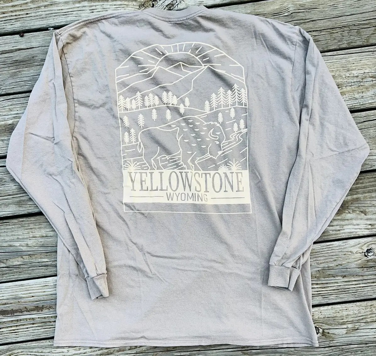 Alternative YELLOWSTONE WYOMING LS Grailed