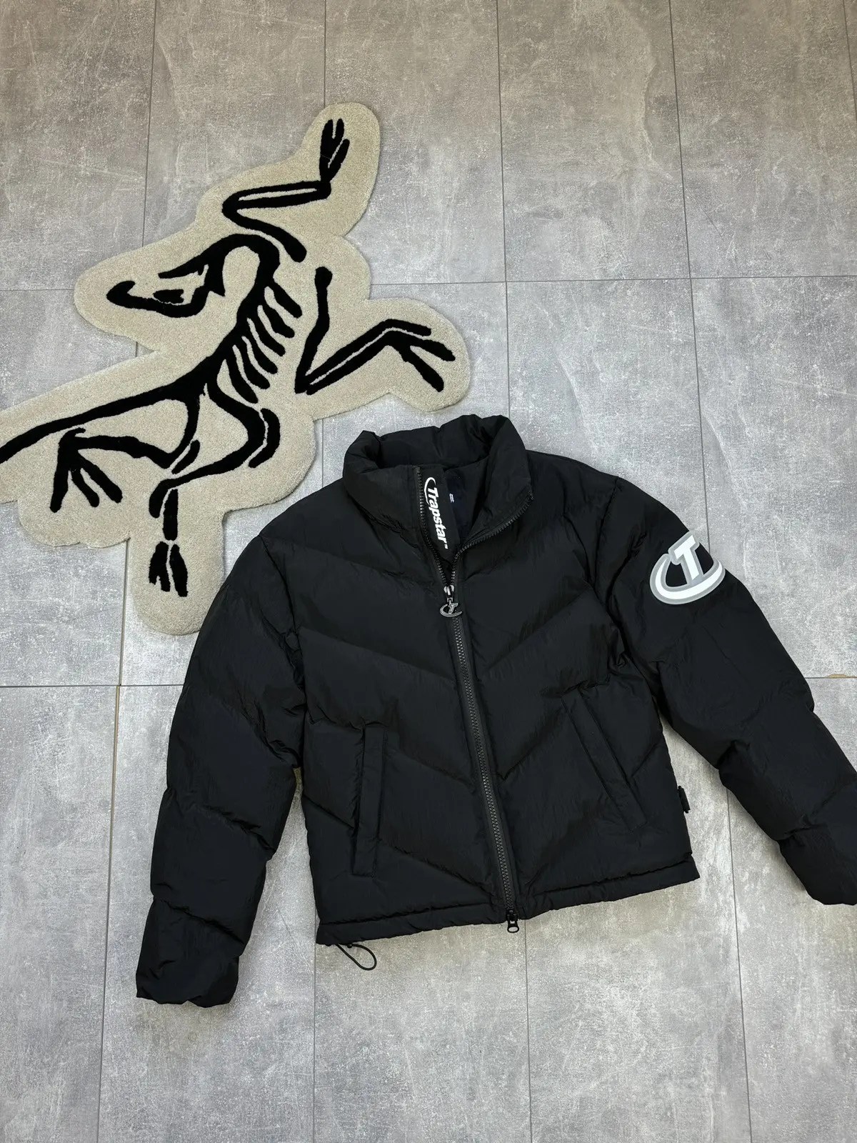 Japanese Brand Mens Trapstar HYPERDRIVE VPANEL PUFFER jacket black