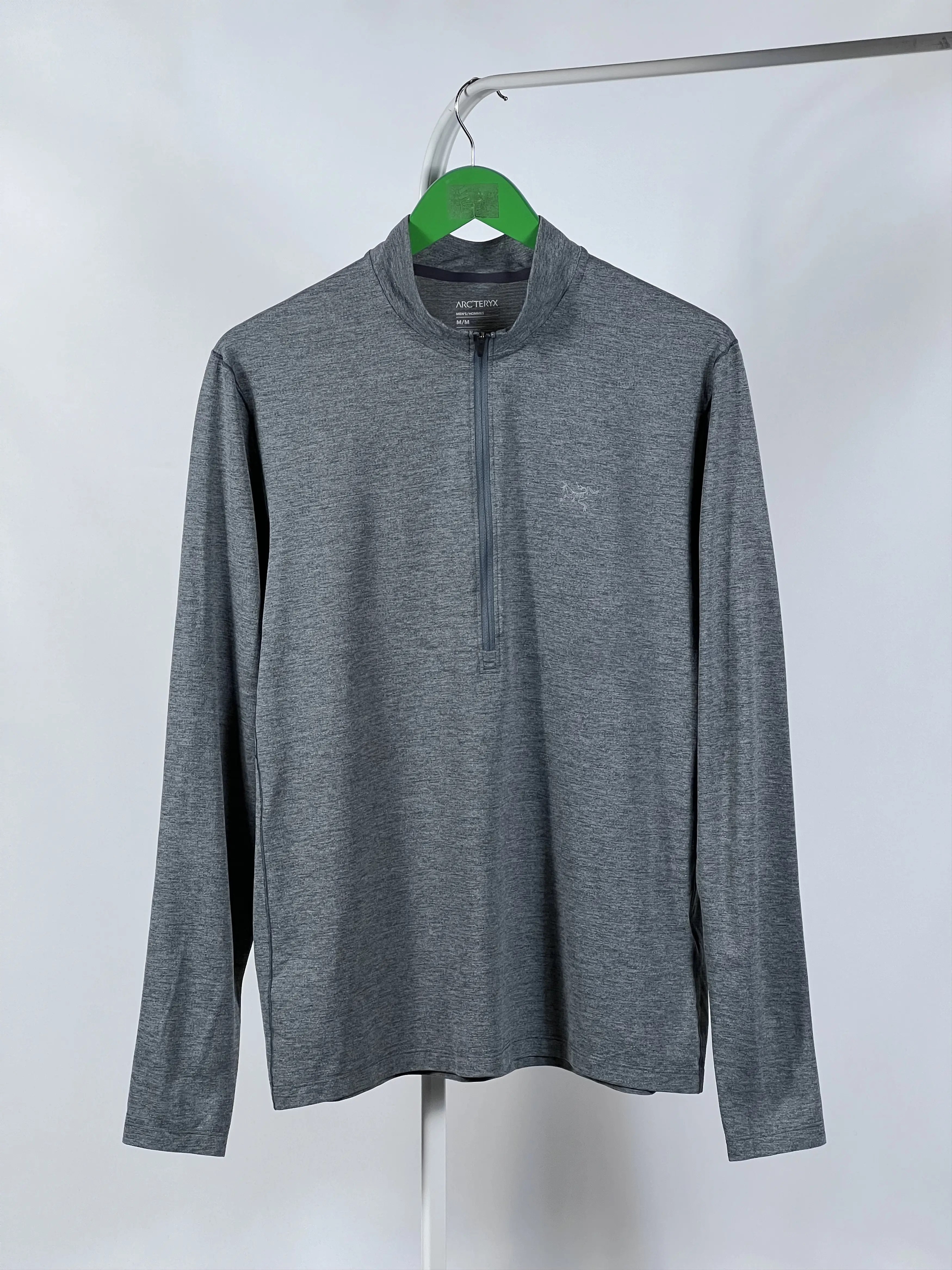 Arc'Teryx arcteryx cormac zip neck Grailed