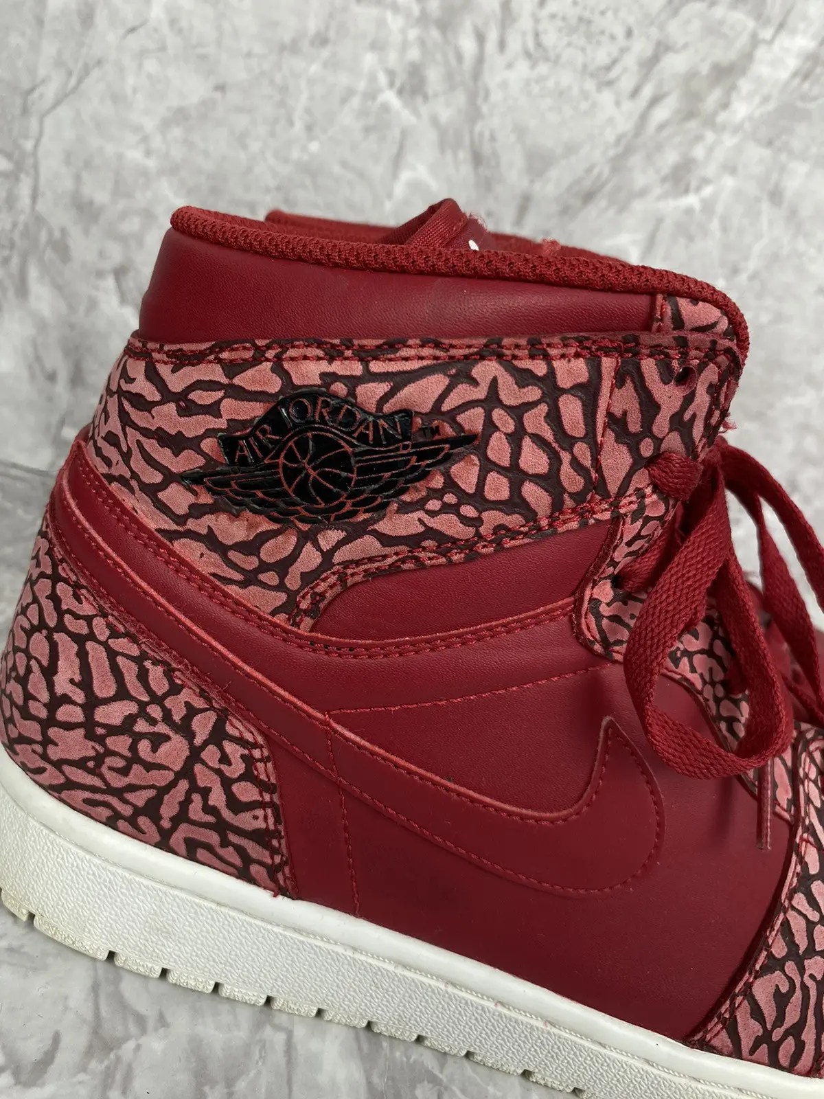 Nike Jordan 1 Retro Red Elephant Print Grailed