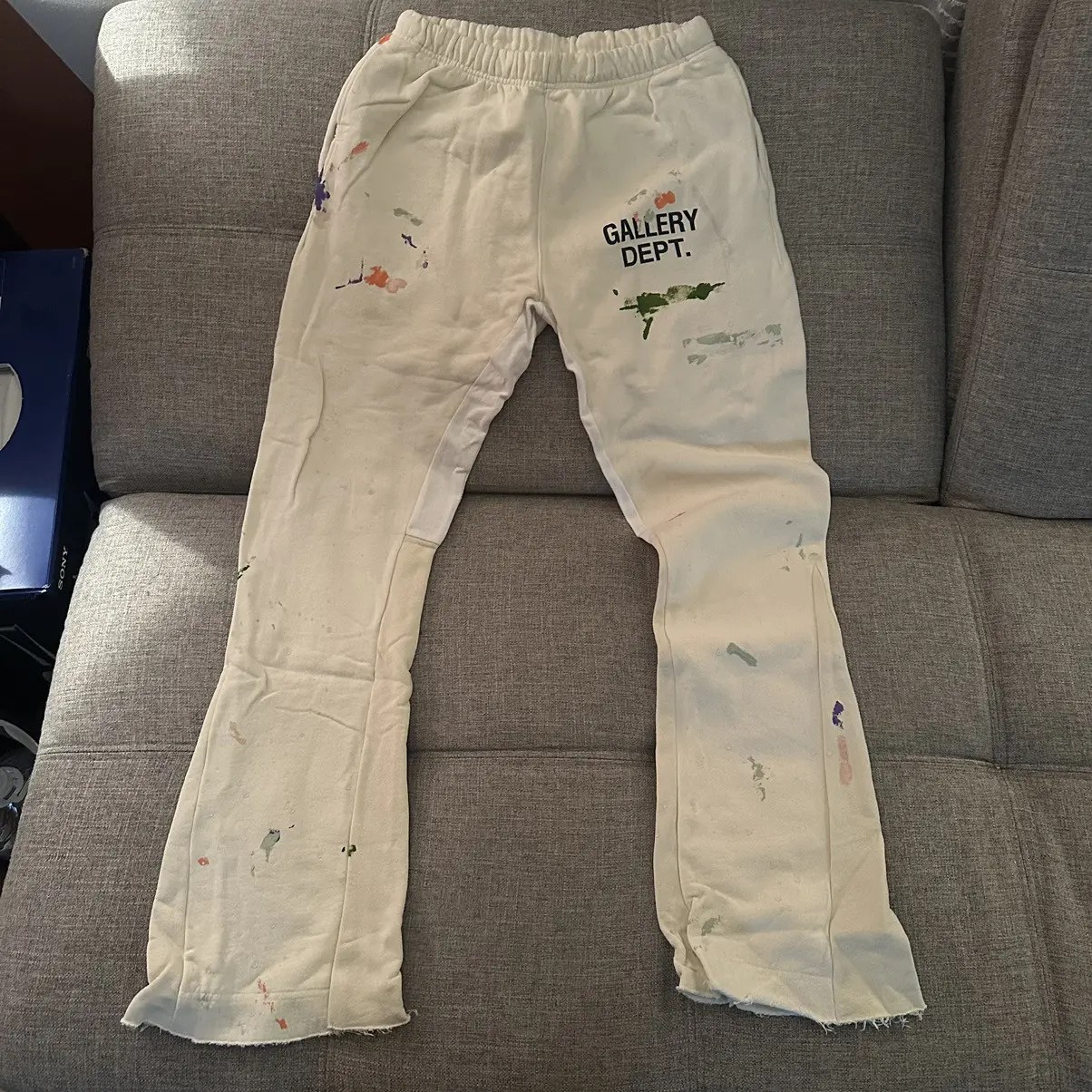 Gallery Dept. Gallery Dept Flare Sweatpants Cream / White | Grailed