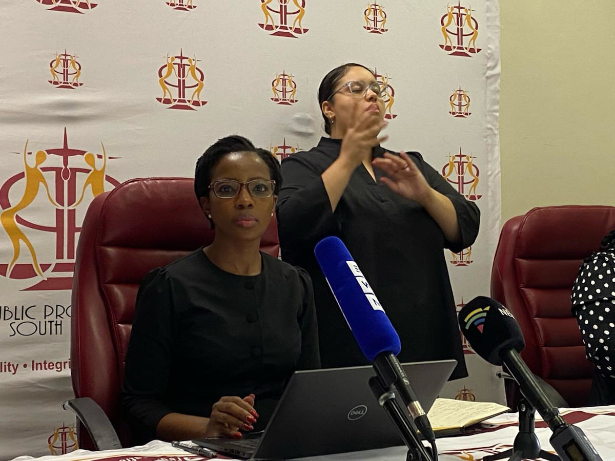 Ramaphosa Cleared of Wrongdoing by Public Protector Amid Steenhuisen Complaint