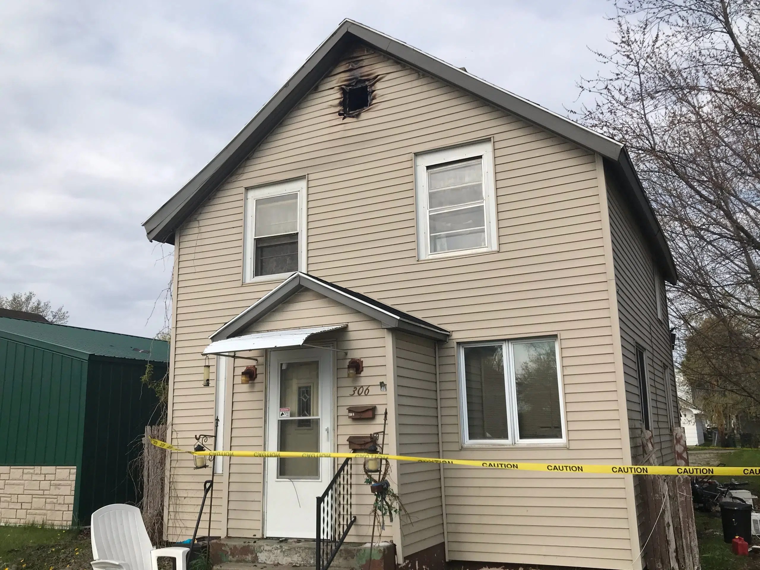 Escanaba Apartment Building Damaged In Overnight Fire