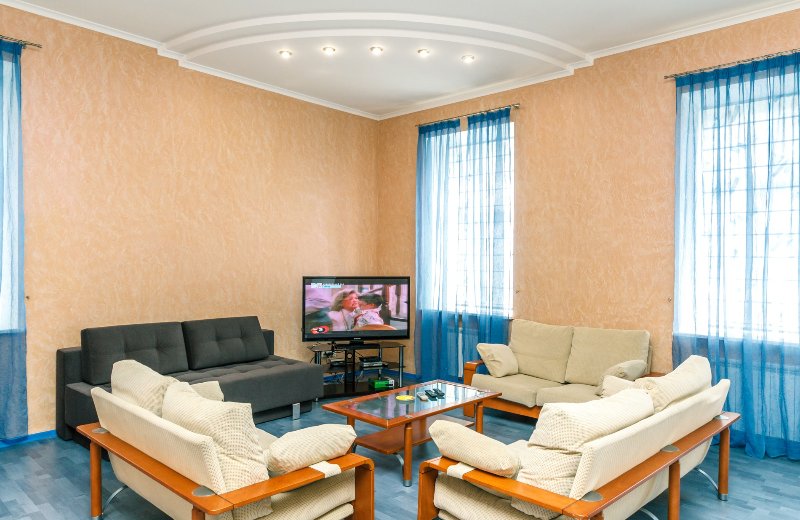 Three bedroom. 8 Lyuteranska St. Centre of Kiev UPDATED 2020