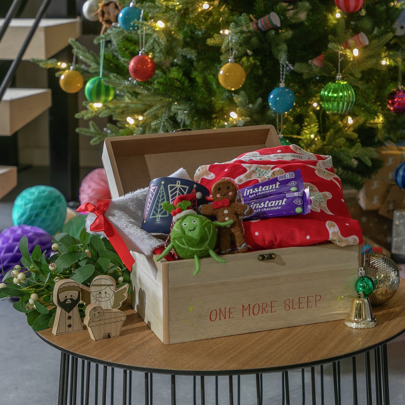 Habitat Wooden Christmas Eve Box (2728658) Argos Price Tracker