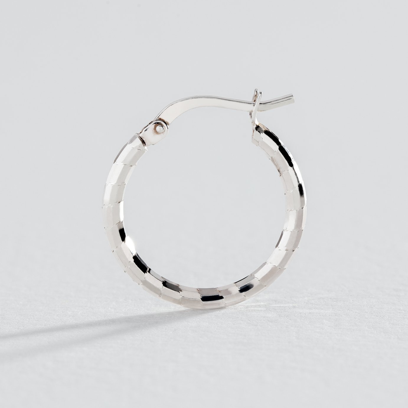 Revere Italian Sterling Silver Diamond Cut Hoop Earrings (4571195