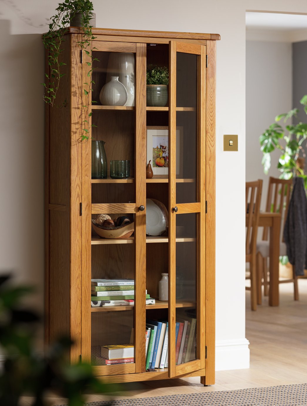 Argos Home Kent 2 Glass Door Oak Veneer Display Reviews