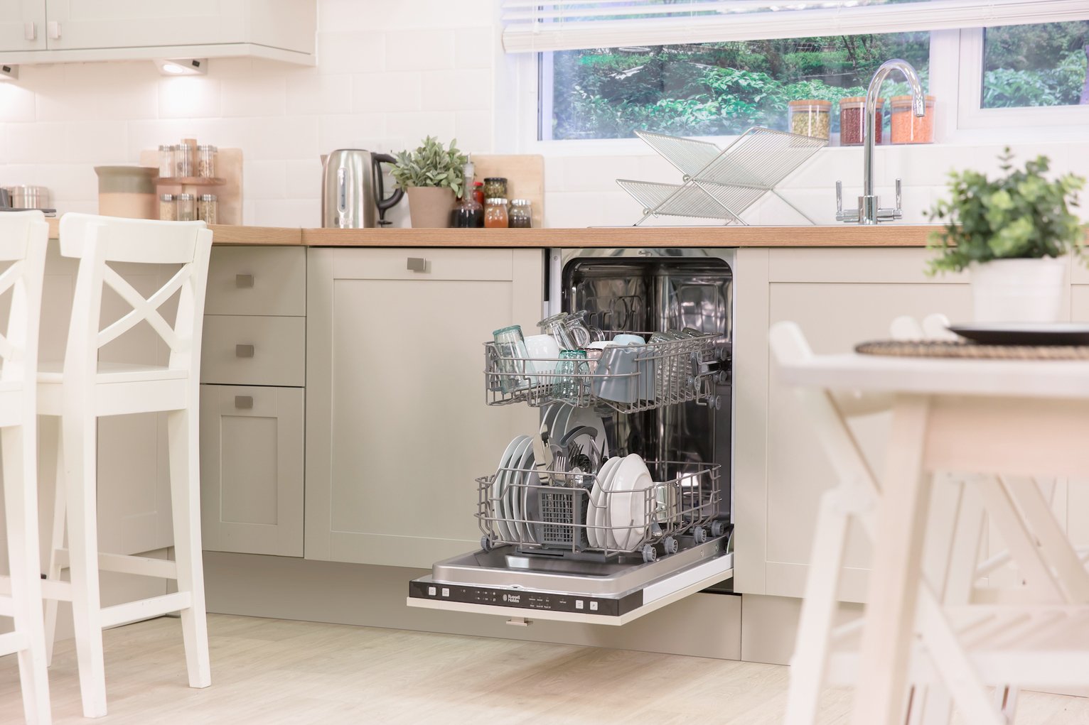 Russell Hobbs RH45BISLDW2 Integrated Dishwasher Reviews