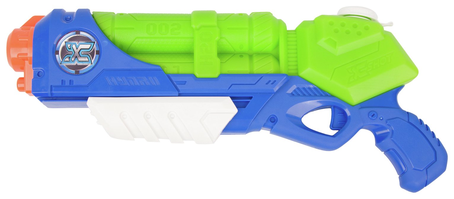 Review of Zuru XShot Typhoon Waterguns & XShot Balloons