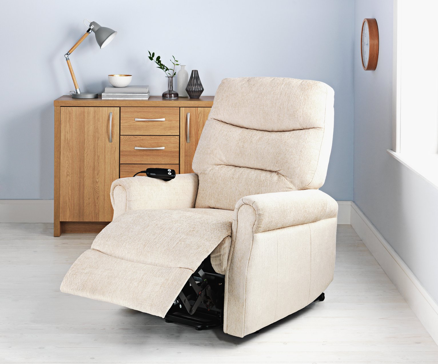 Clarke Riser Recliner Heated Chair Reviews Updated May 2023