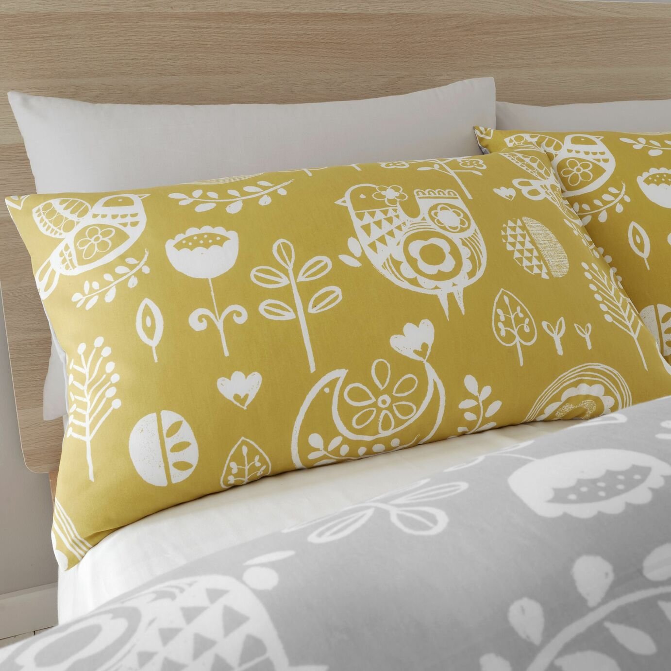 Catherine Lansfield Retro Birds Easycare Bedding Set Double Reviews