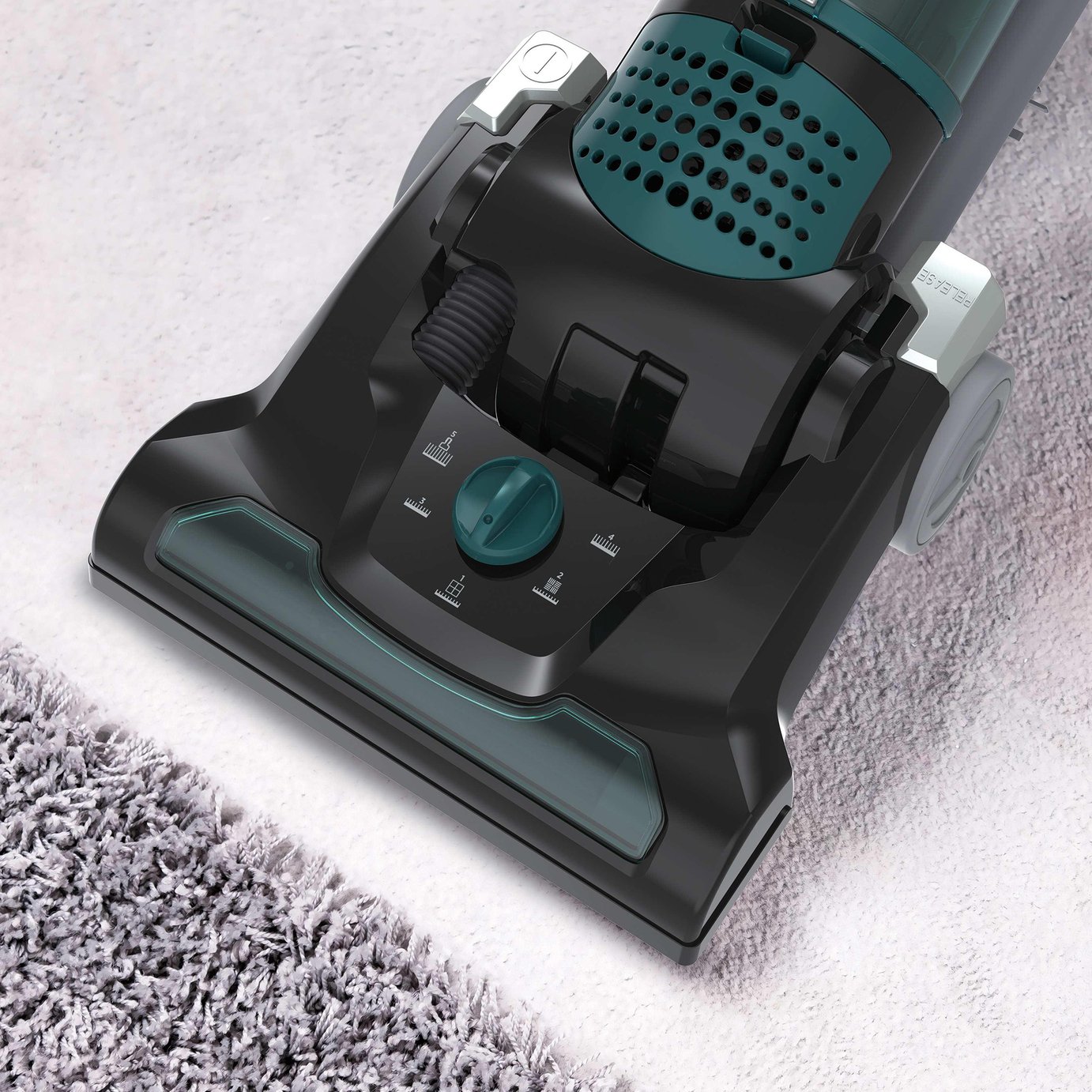 Hoover TH31 BO01 Breeze Evo Bagless Upright Vacuum Cleaner Reviews