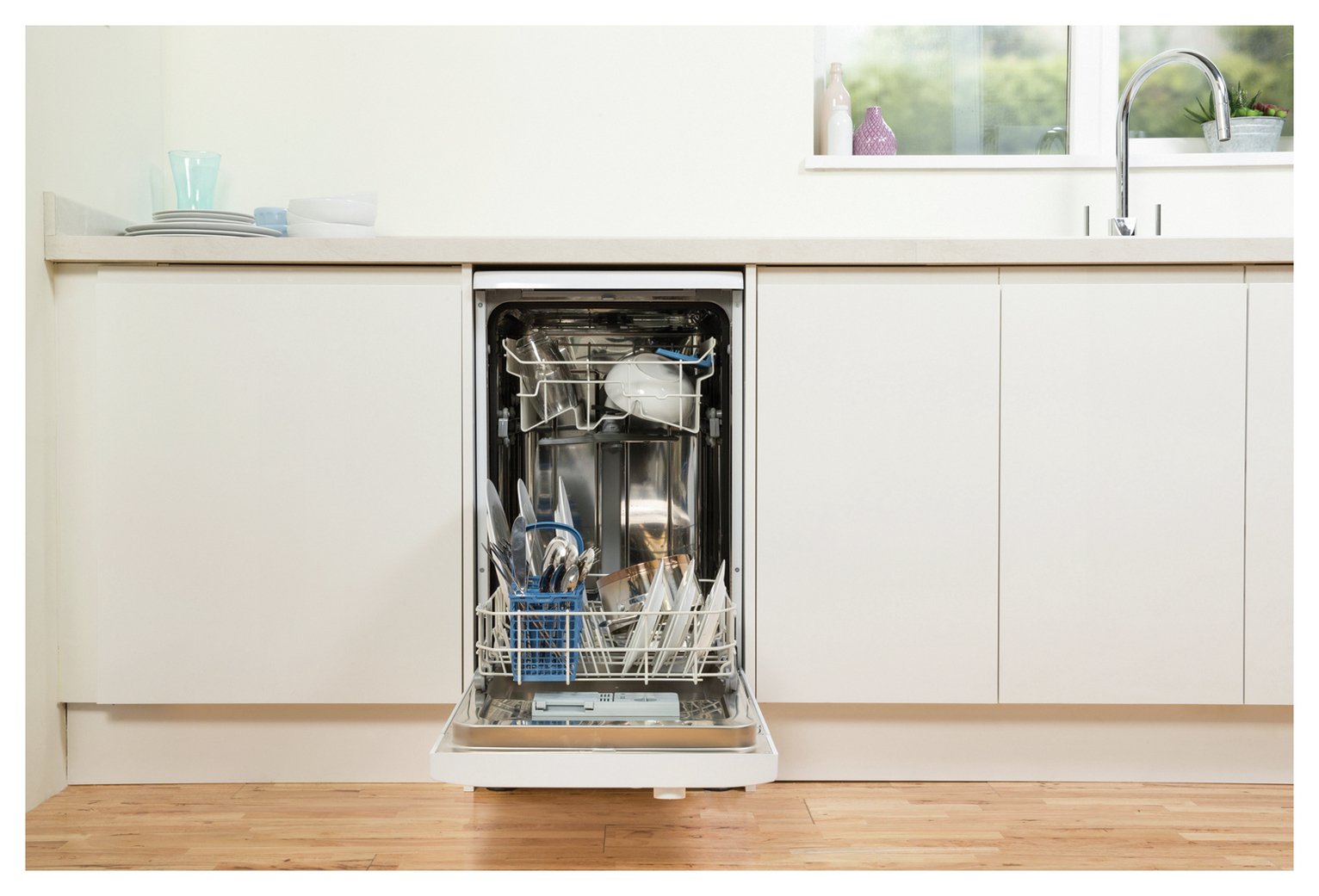 Indesit DSR15B1UK Slimline Dishwasher Reviews