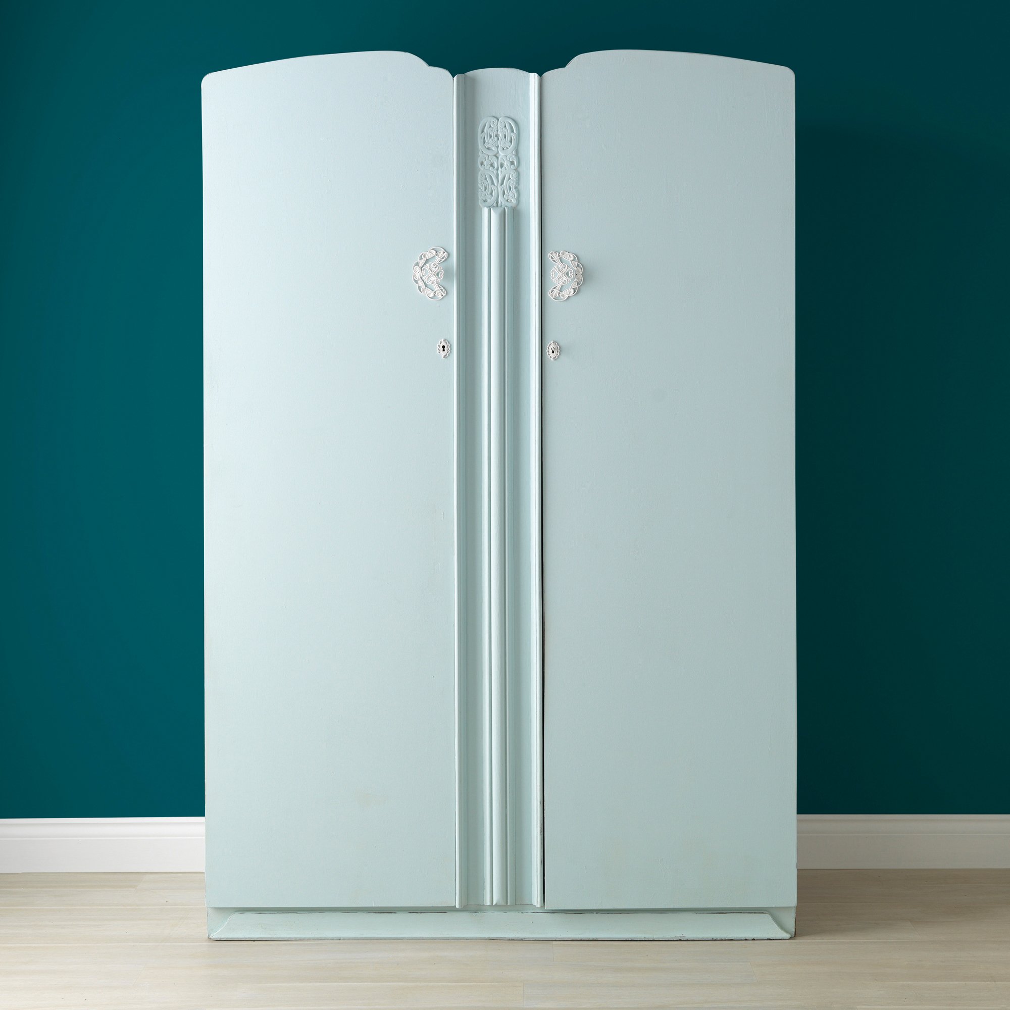 RustOleum Chalky Furniture Paint 750ml Matt Duck Egg Blue Reviews