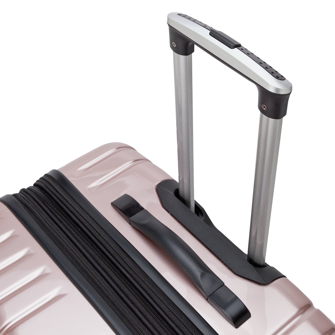 IT Luggage Hard 8 Wheel Large Suitcase Reviews