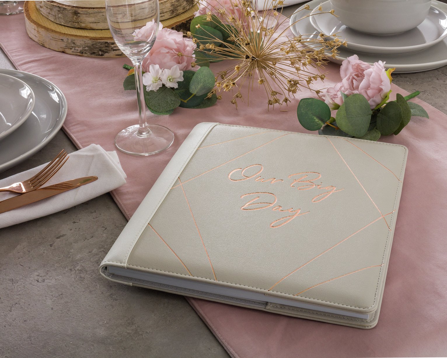 Wedding Guest Book Reviews Updated August 2024