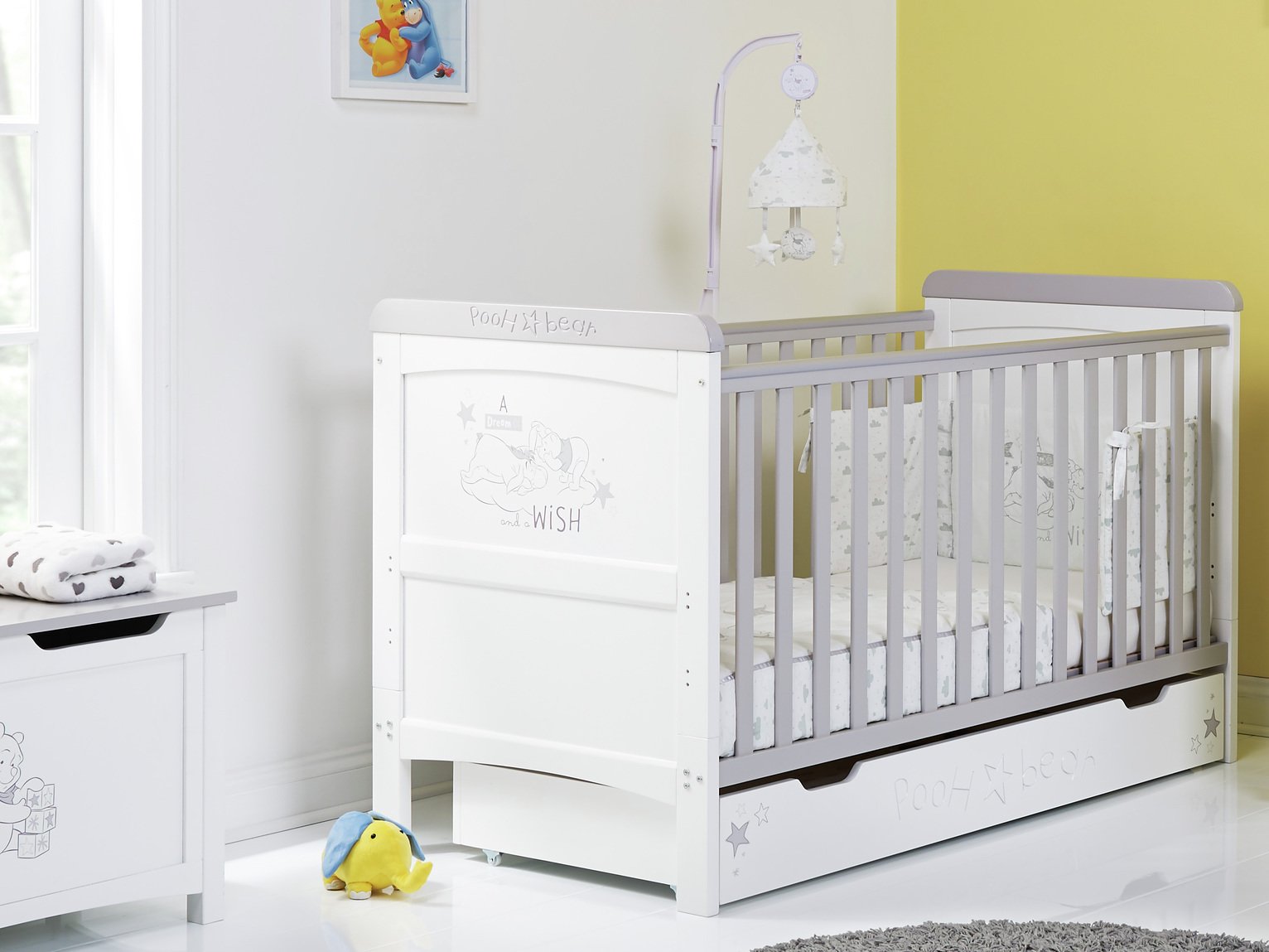 Disney Winnie the Pooh Cot Bed & Drawer Reviews