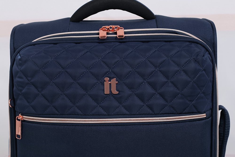 IT Luggage Small Expandable 4 Wheel Suitcase Reviews