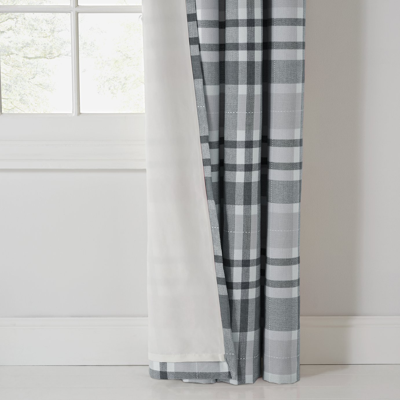 Argos Home Inverness Check Eyelet Curtains 168x229cm Reviews