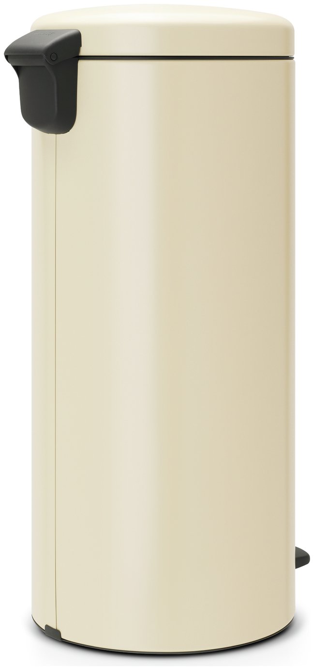 Brabantia newIcon 30 Litre Pedal Bin ‚Äì Almond. Reviews