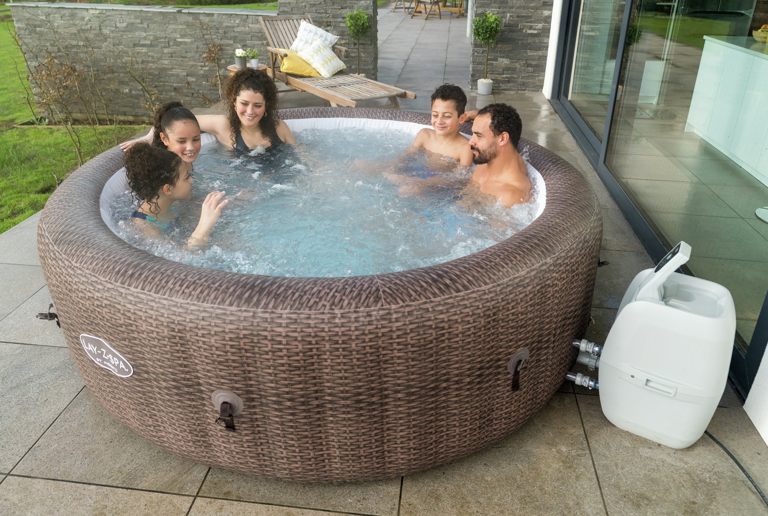 LayZSpa St Moritz 7 Person Hot Tub Pick up Instore Only (8709671