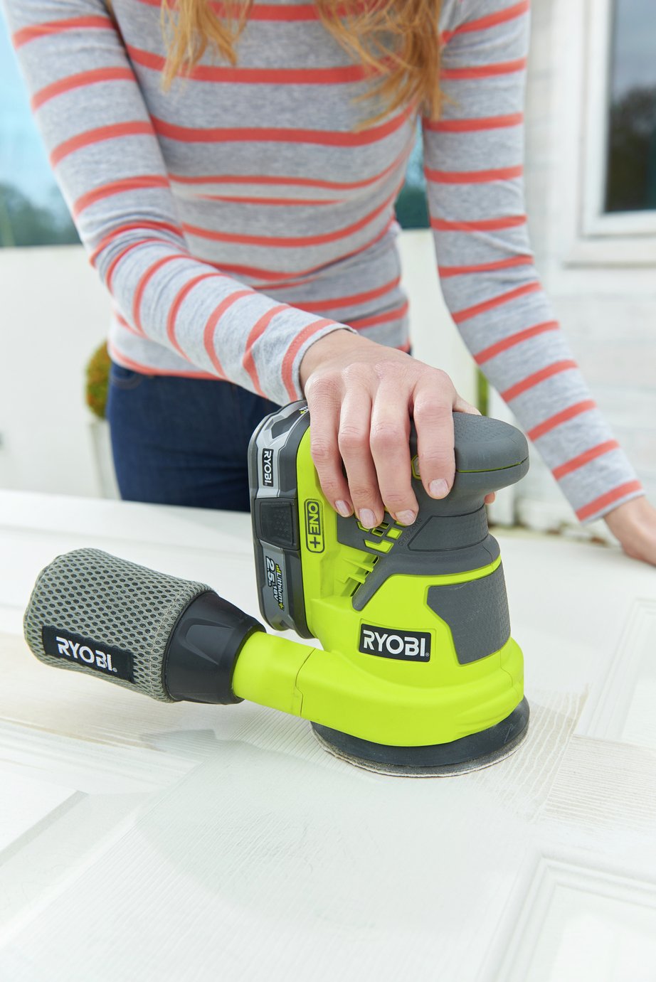Ryobi R18ROS0 Orbital Sander Bare Tool Reviews