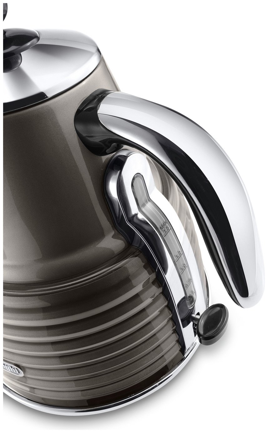 De'Longhi KBZ3001.BG Scultura Kettle Reviews