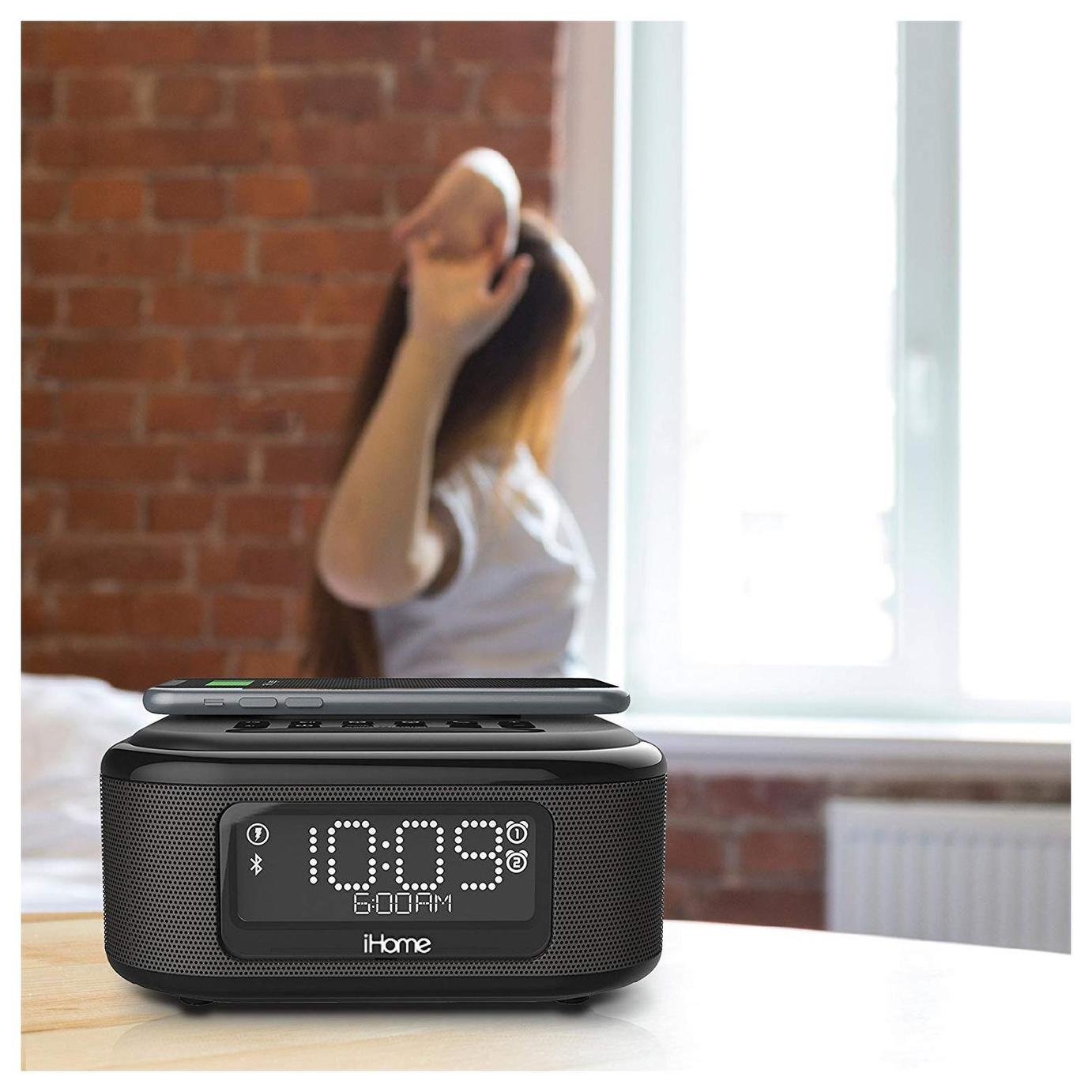 iHome Wireless Charging Bluetooth Alarm Clock Reviews