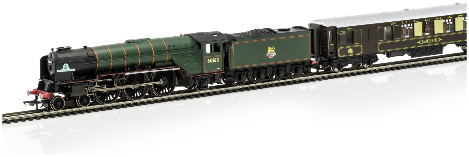 Hornby Tornado Express Train Set Reviews