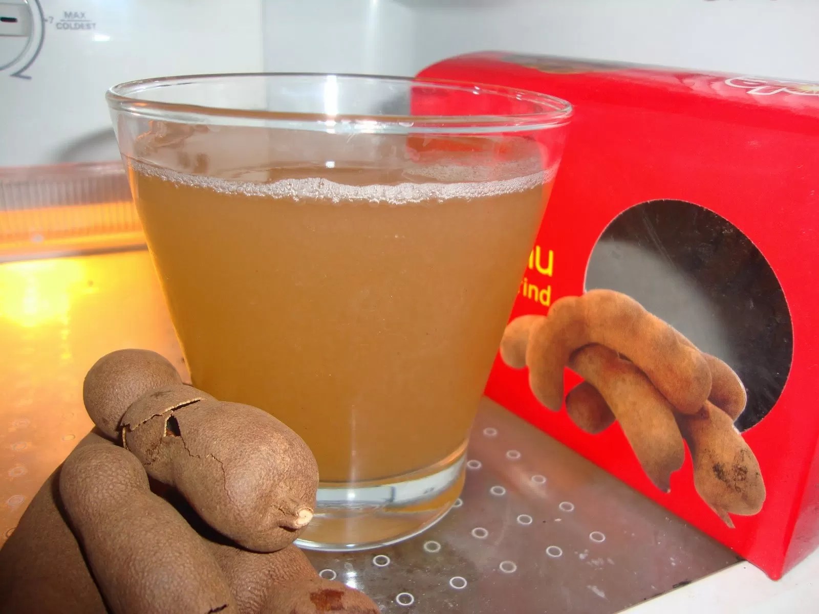 Mabí de bejuco indio, crema, boruga, cacheo, guarapo de piña, champola