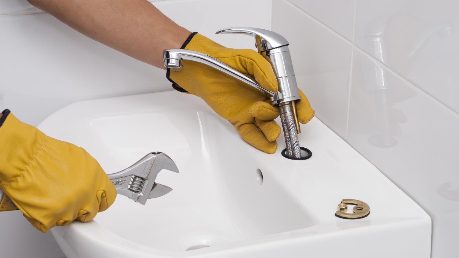 How to Install a Pedestal Sink