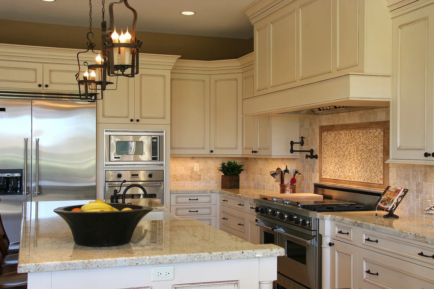 Backsplash Ideas With White And Dark Countertops www