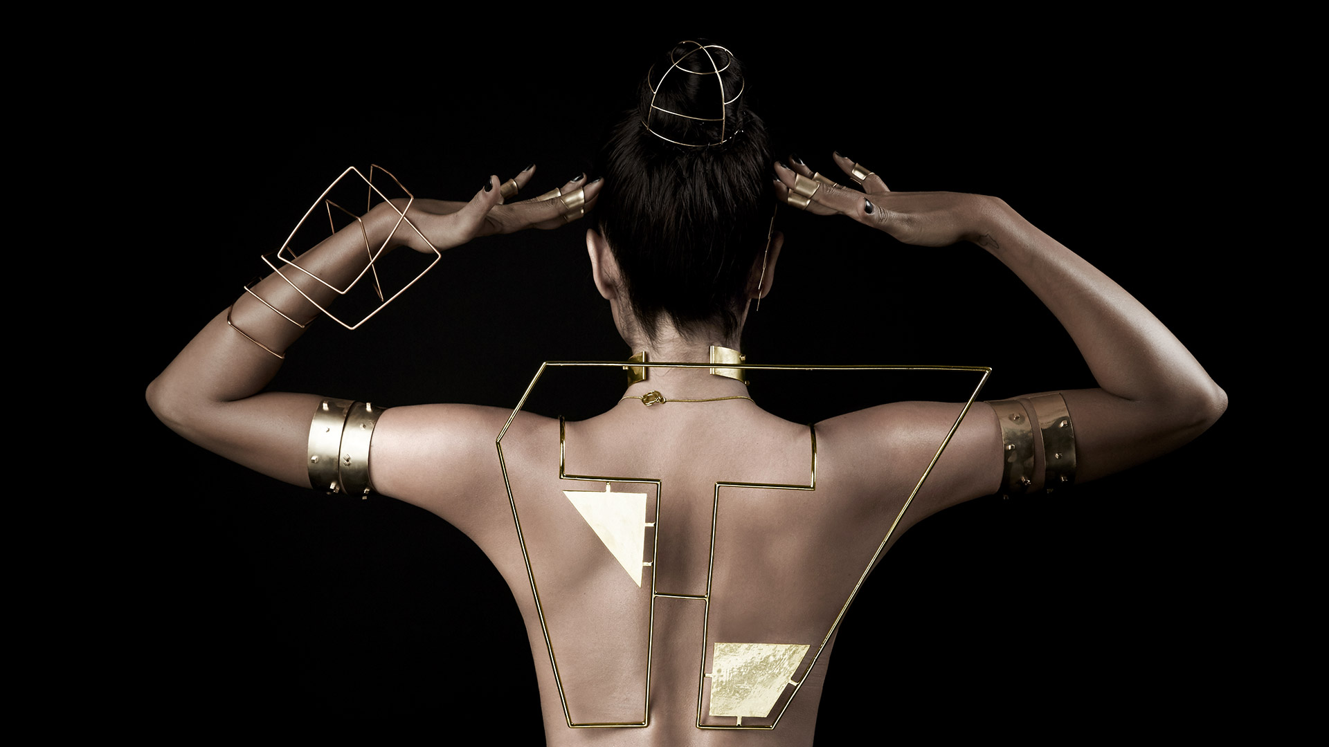 This sculptor's jewellery designs are inspired by architecture