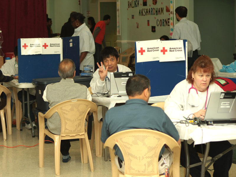 Blood Donation Drive 2012 in Jersey City, NJ • BAPS Charities