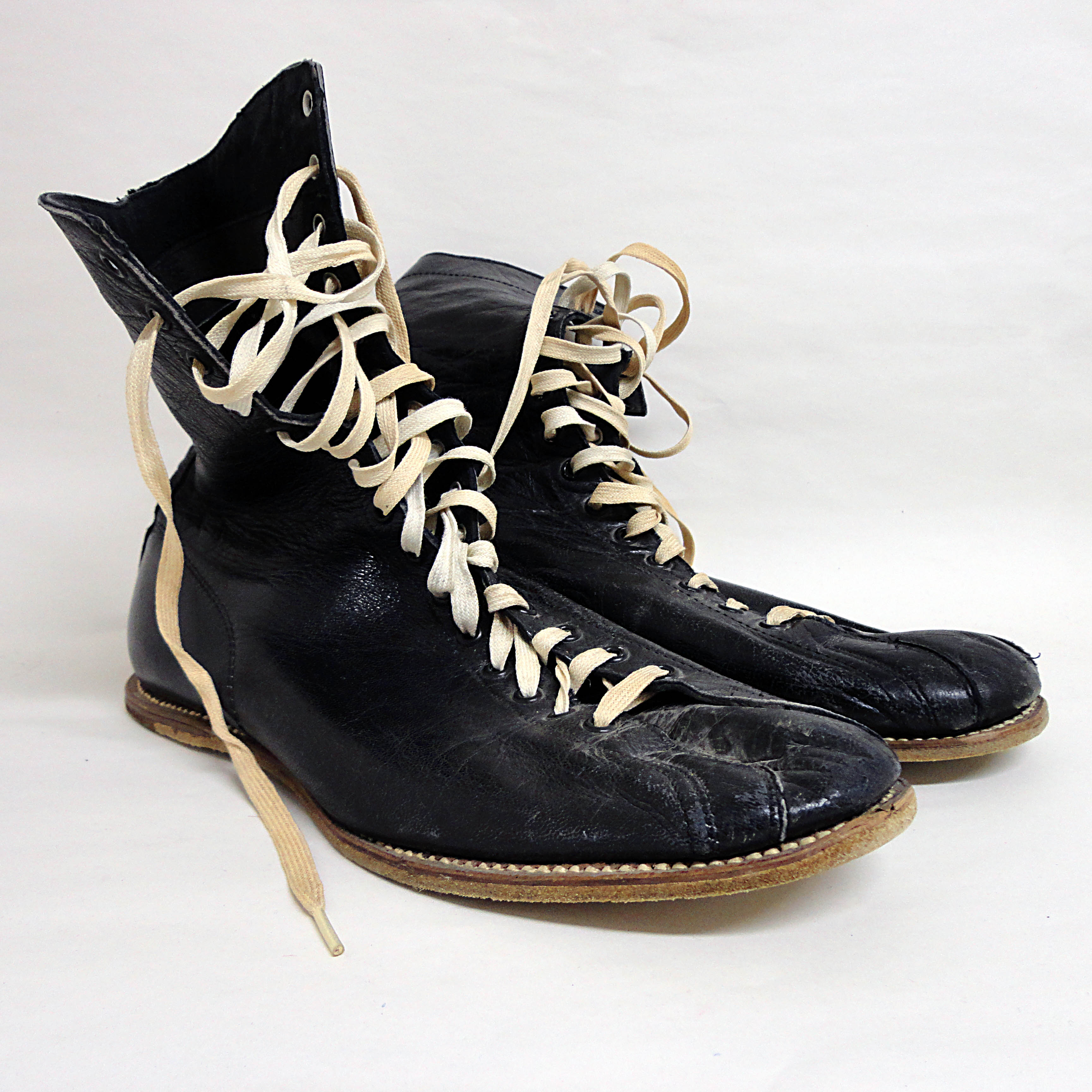 Boxing Shoes Vintage Boxing Head Quarter