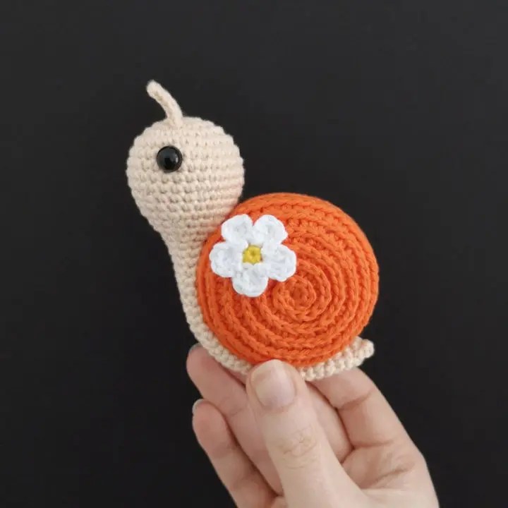 25 Free Crochet Snail Patterns (Amigurumi Pattern)