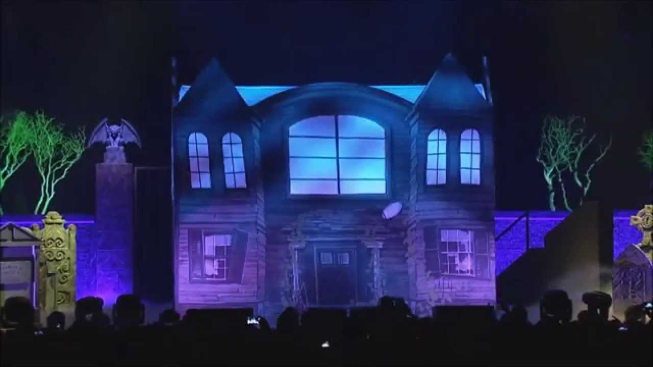 Phish's concept concert based on Disney's "Chilling, Thrilling Sounds