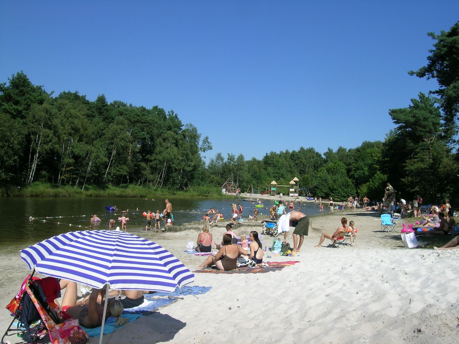 Camping Baalse Hei In Turnhout - Bungalowspecials
