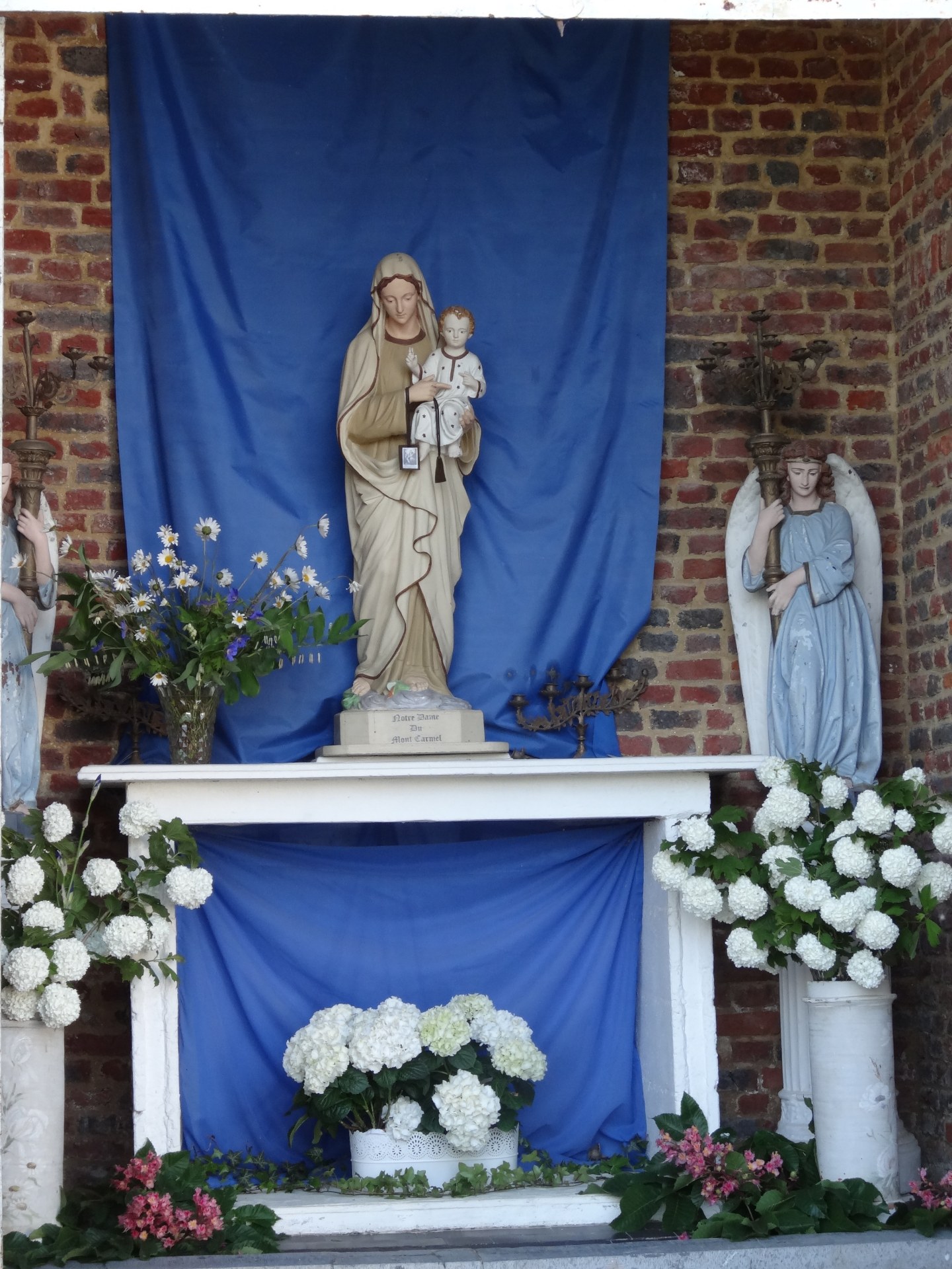 Messe à NotreDame du Mont Carmel