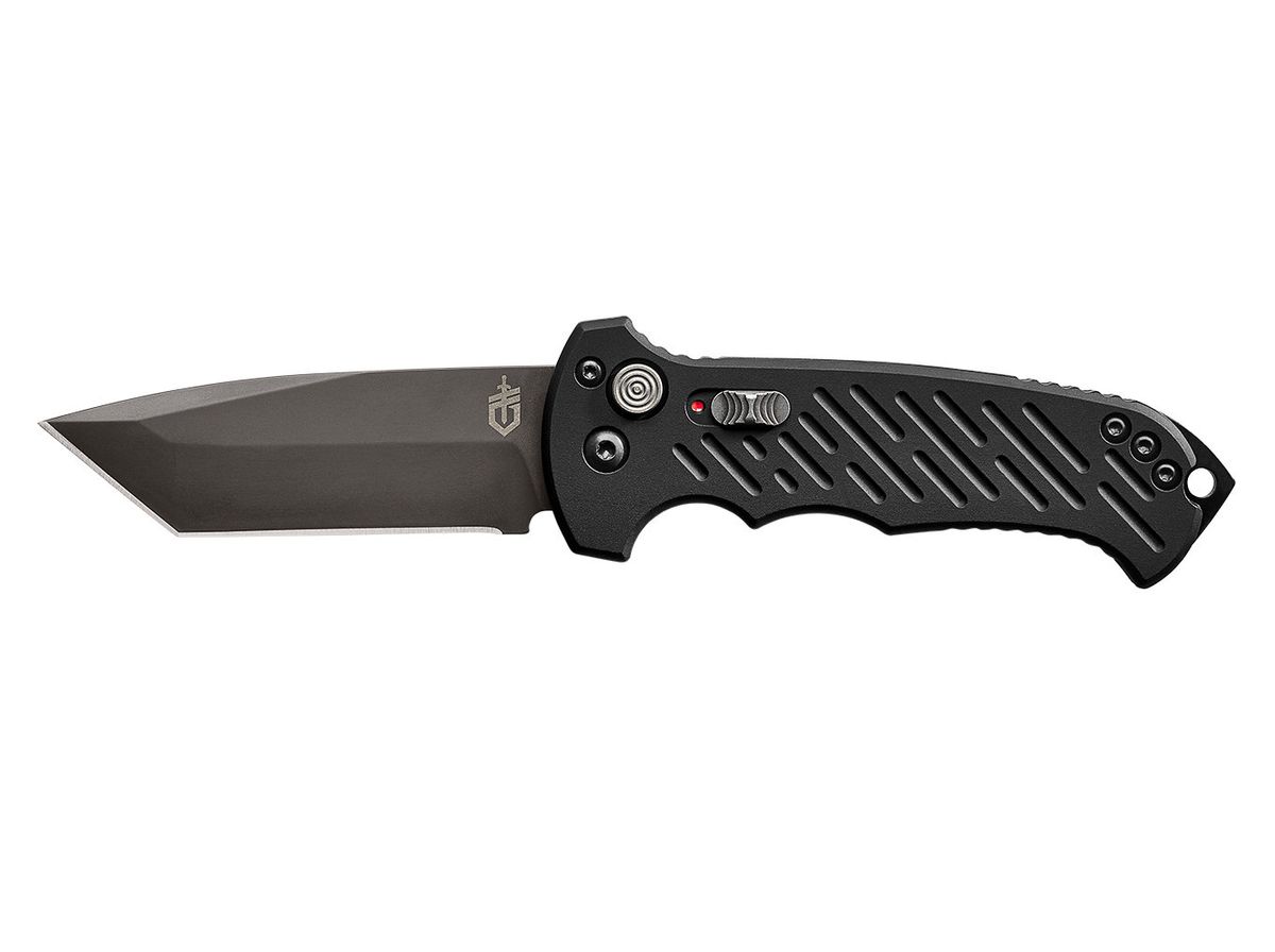 8 tactical knives for police officers