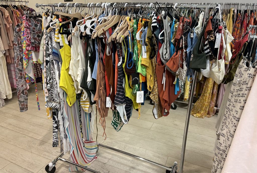 Kismet Tribeca 100 Grab Bag Sale, New York, January 2024