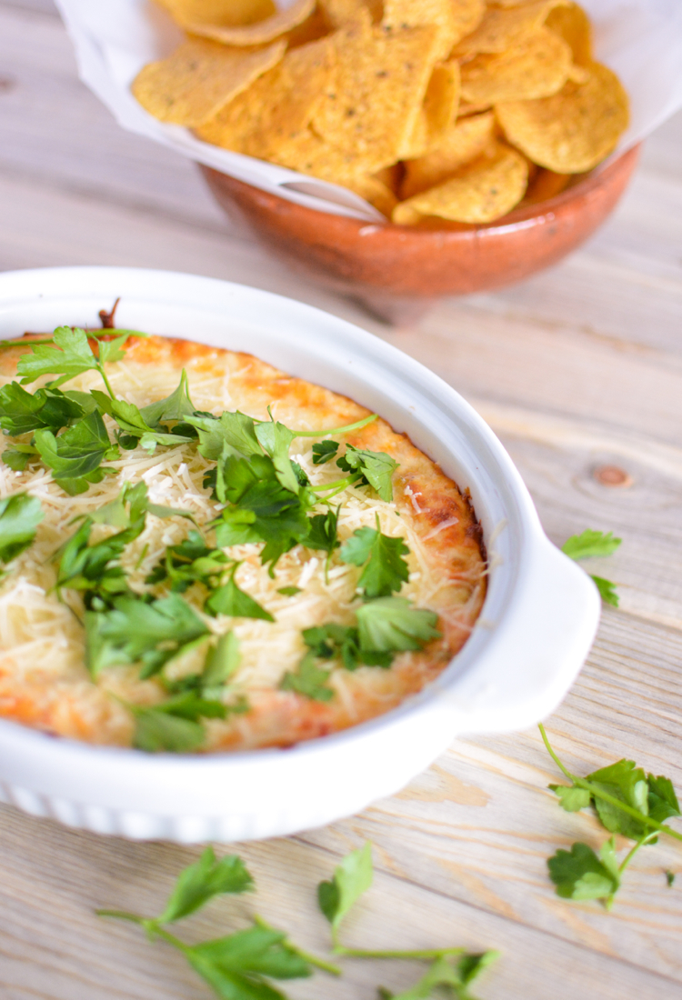 Roasted Garlic White Pizza Dip