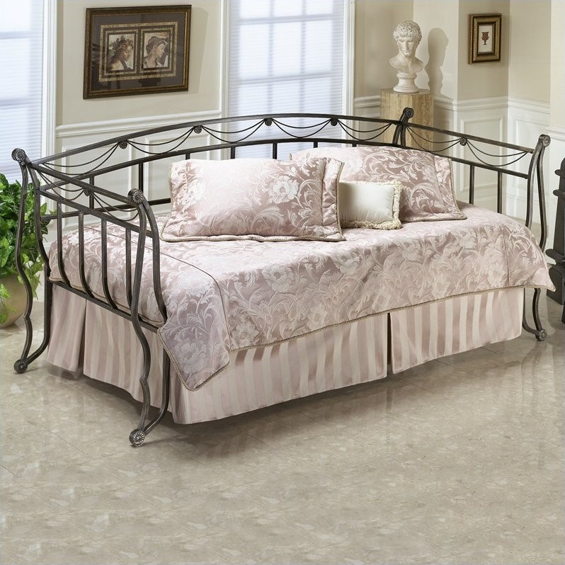 Hillsdale Camelot Metal Daybed in Black Gold 171DBLHXX