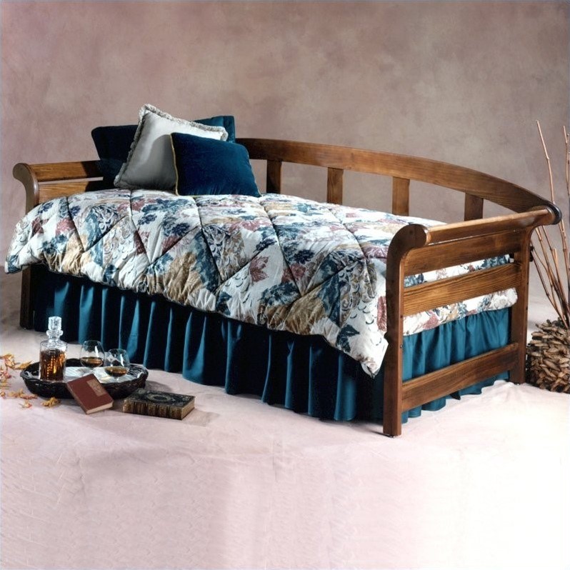 Dark Wood Daybed With Trundle Jason Wood Daybed in Dark Pine Finish with PopUp Trundle 1198DBLHPKG