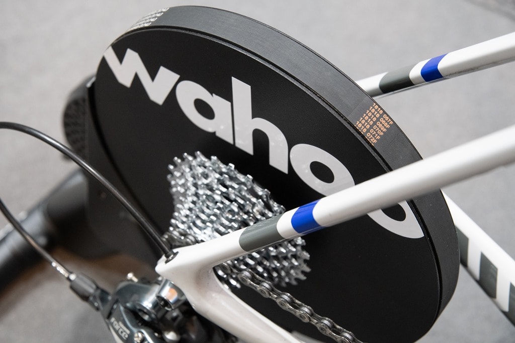 Handson Wahoo Fitness KICKR CORE Direct Drive Smart Trainer DC