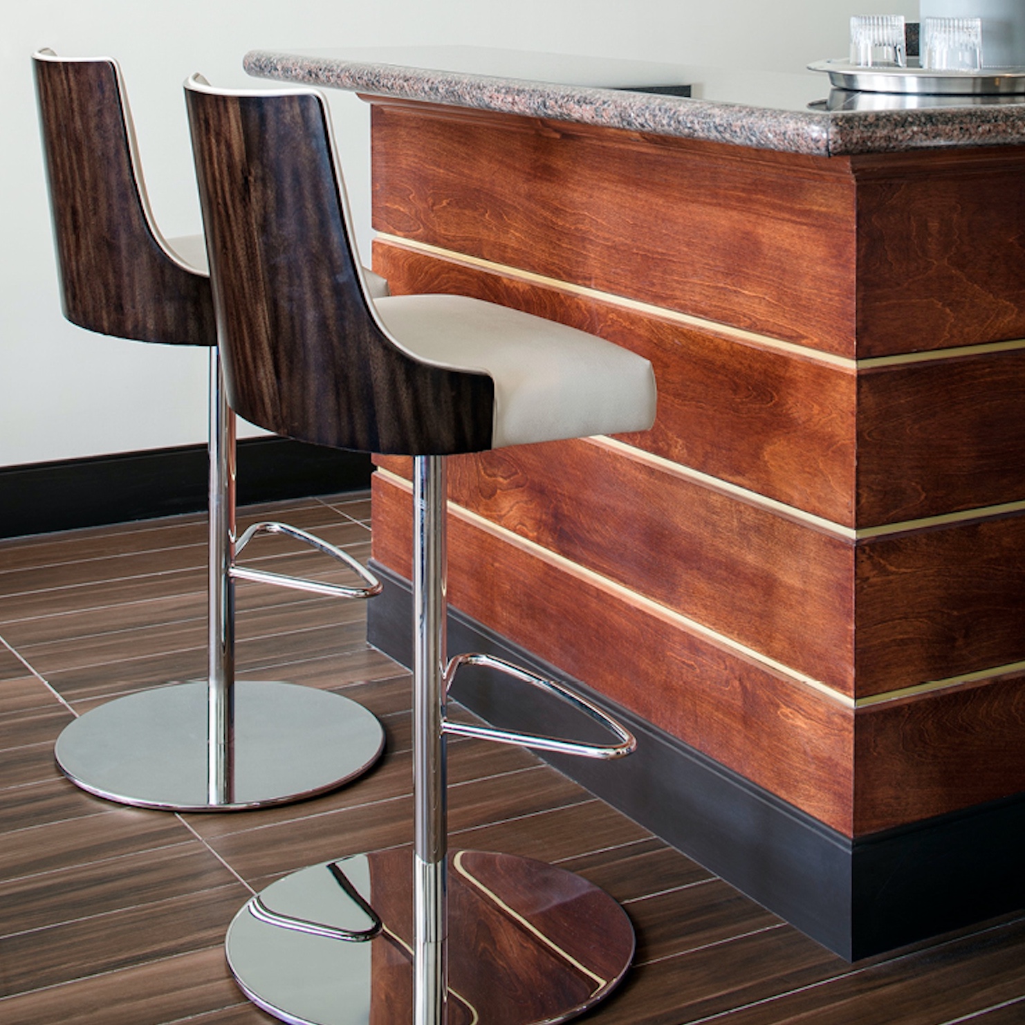 Flexco Wall Base Sculptures — 3rings