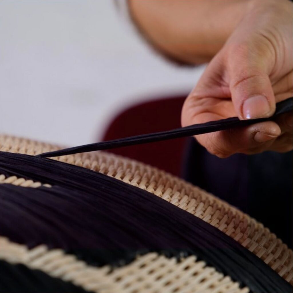 Antonym 2 Showcases Weaving and Embroidery — 3rings