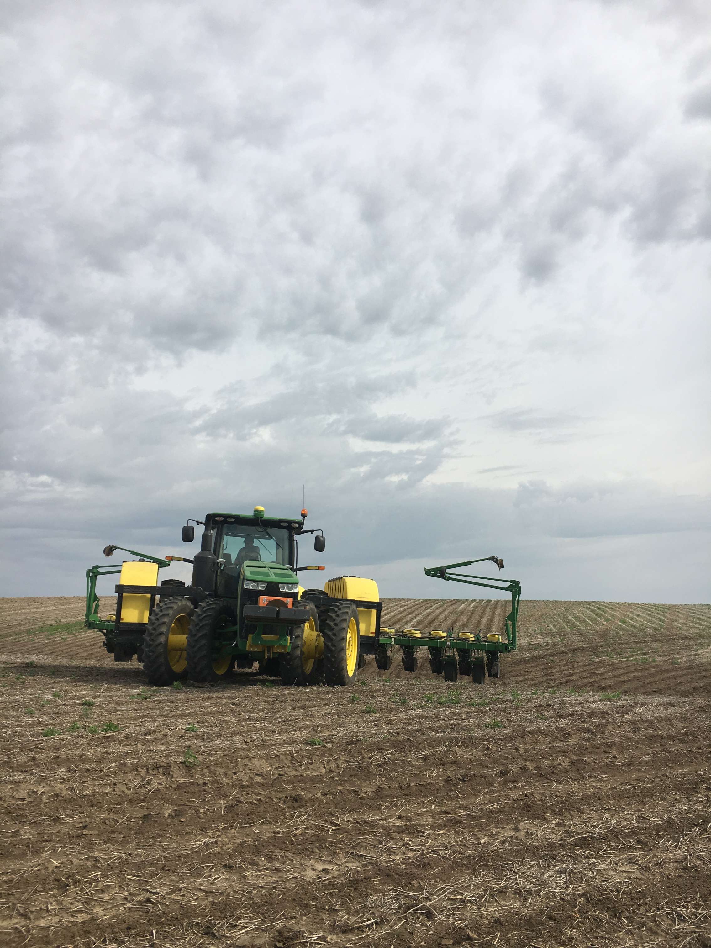 Nebraska corn farmers to invest nearly 2.7 billion to plant 10.5